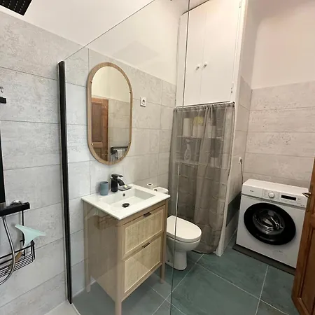 Au Coeur De L'ecusson Apartment Nimes